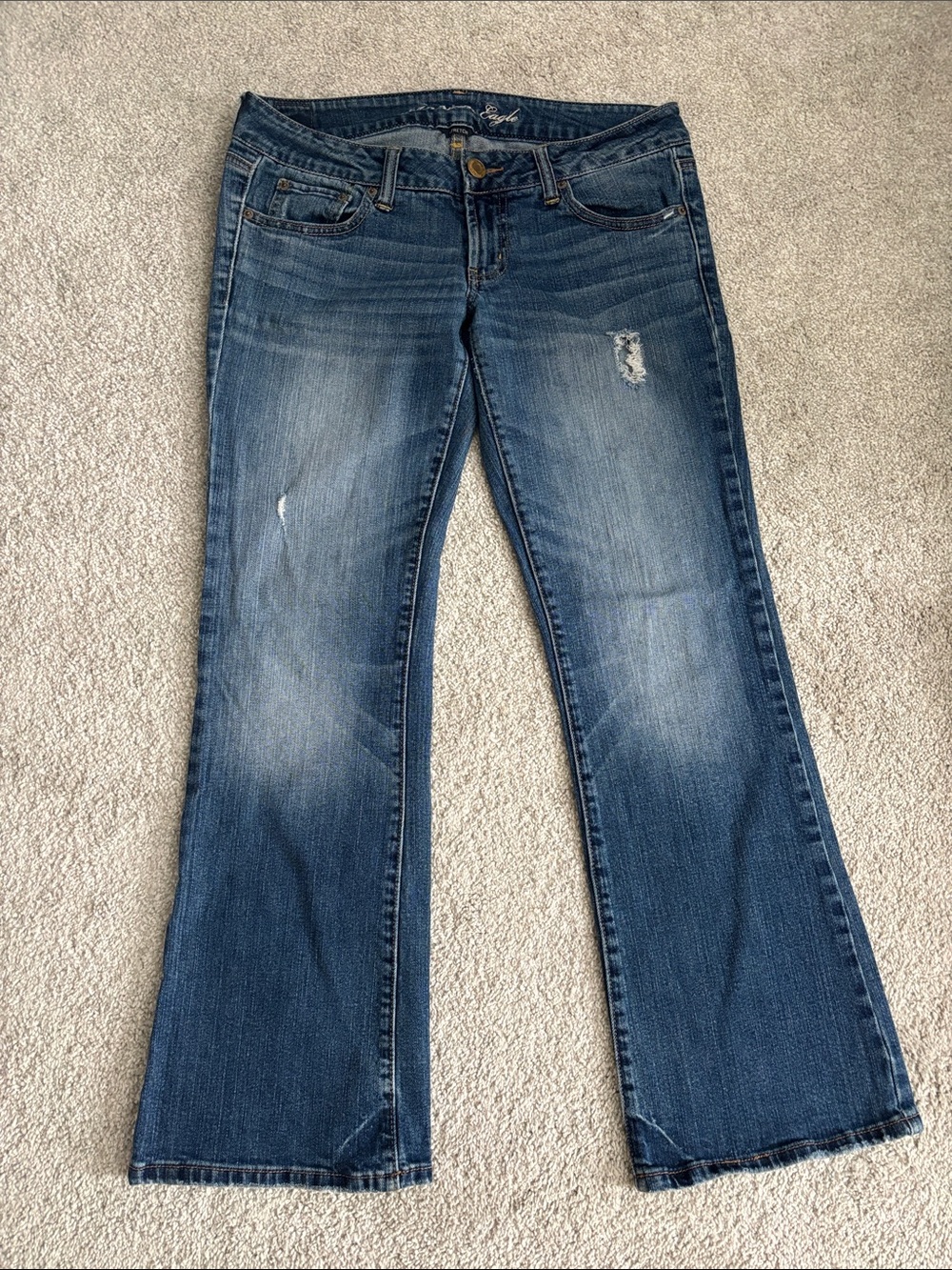 American Eagle Outfitters Women's Medium Blue Boyfriend Jeans - Distressed